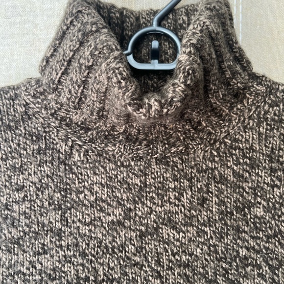 Men's Classic Turtleneck Sweater - Picture 7 of 7